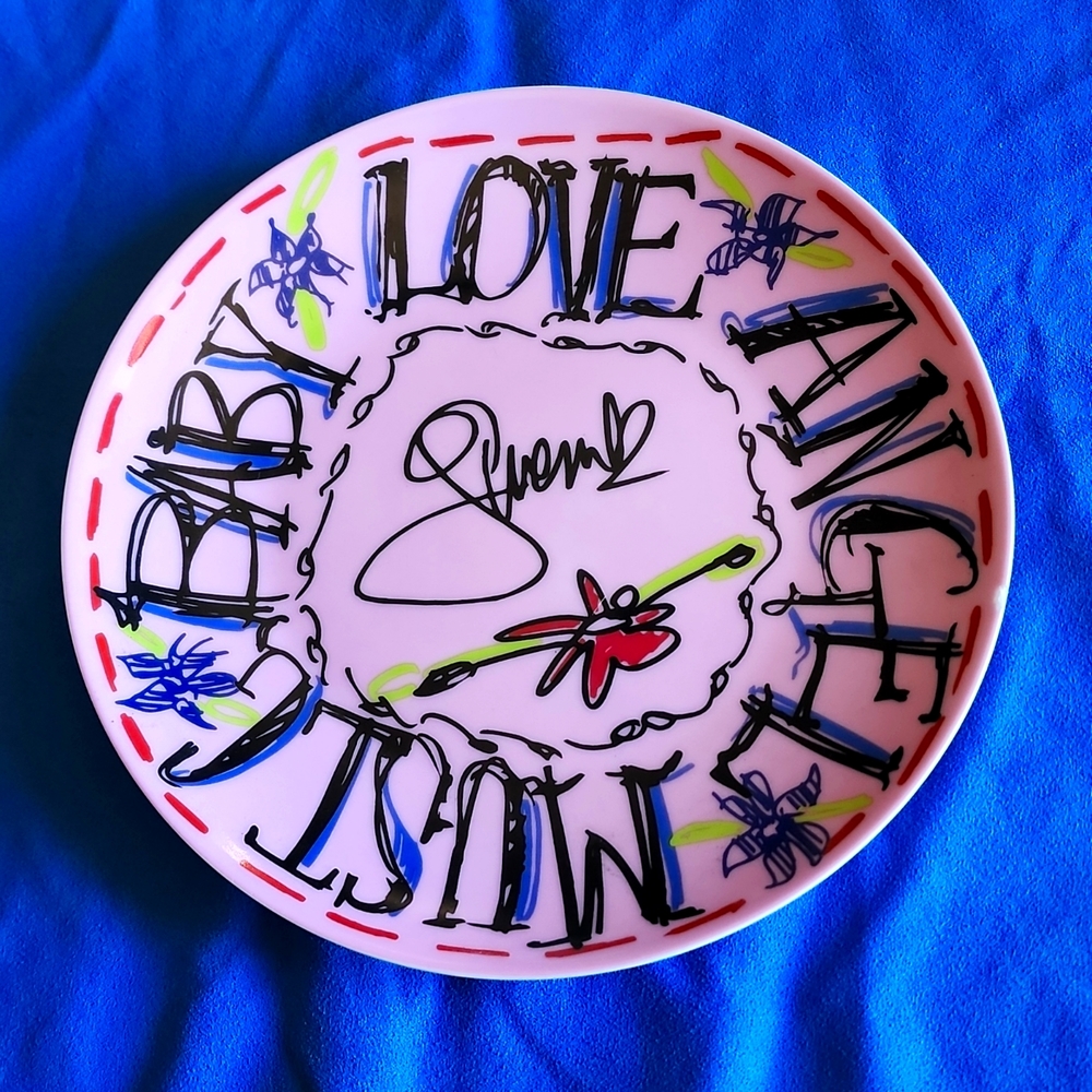 Used: Gwen Stefani 8' plate Whateverittakes.org by Churchill No. Edition C024
